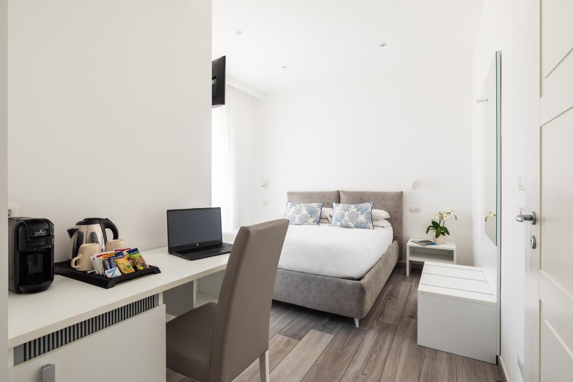 Yourhome - Maison Degli Aranci 索伦托 外观 照片